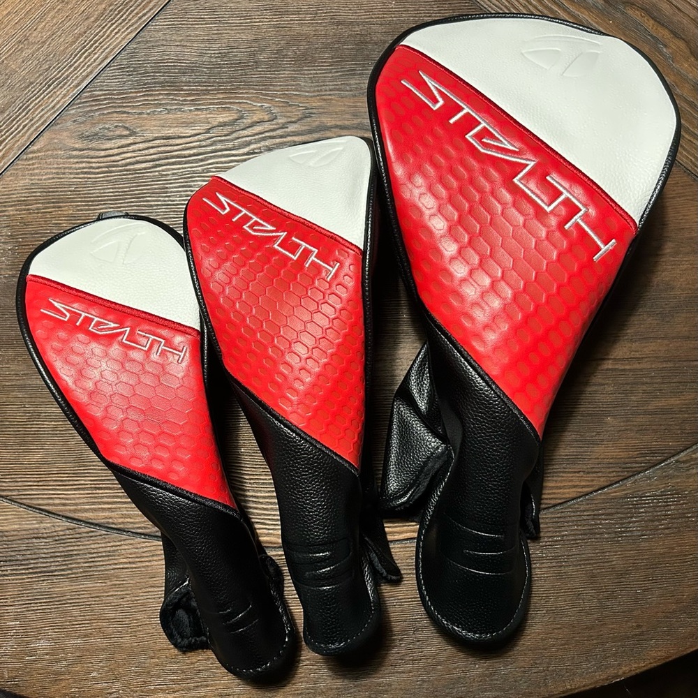 Taylor Made Stealth 2 Head Cover Set